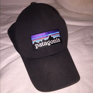 Black Patagonia Hat